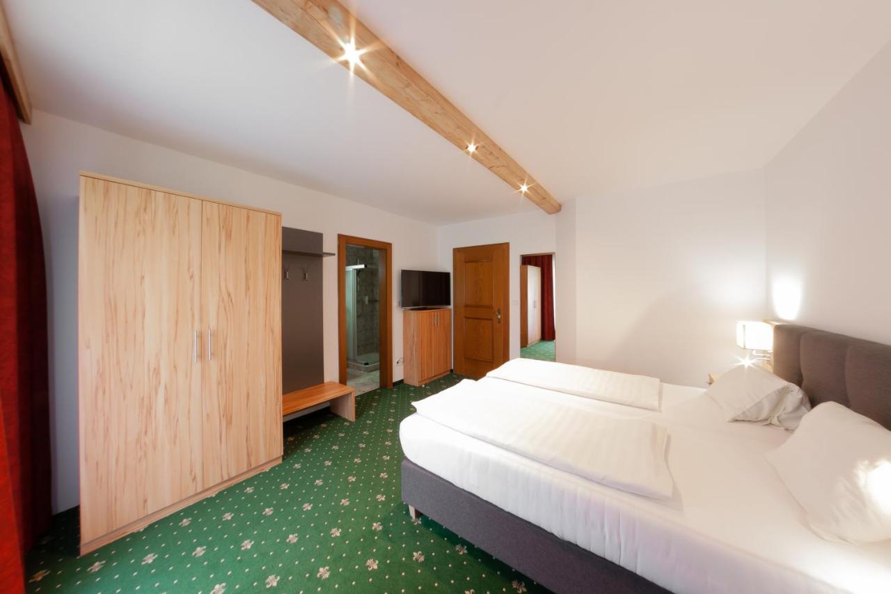 Hotel Salzburger Dolomitenhof 3*